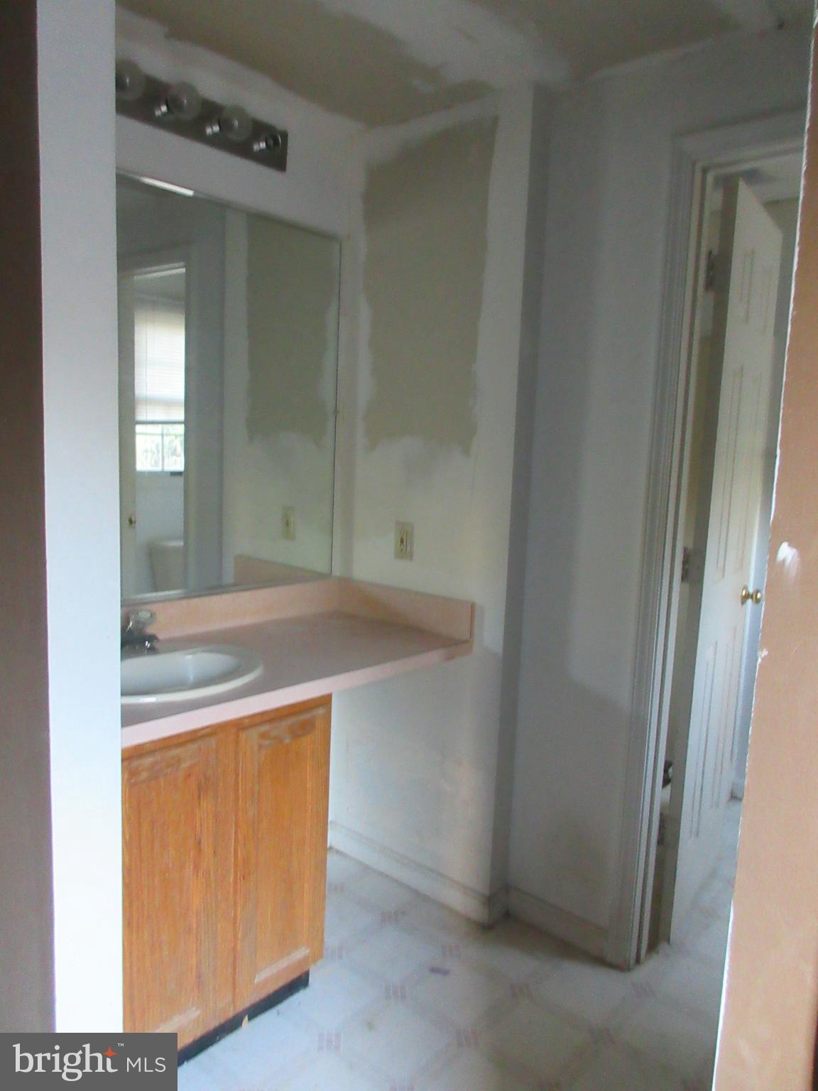 109 Kehm Road Queenstown, MD 21658 - Photo 7 of 22 Bath (Master)