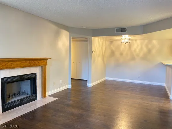 $1,295 | 3450 Erva Street, Unit 125, Las Vegas, NV 89117