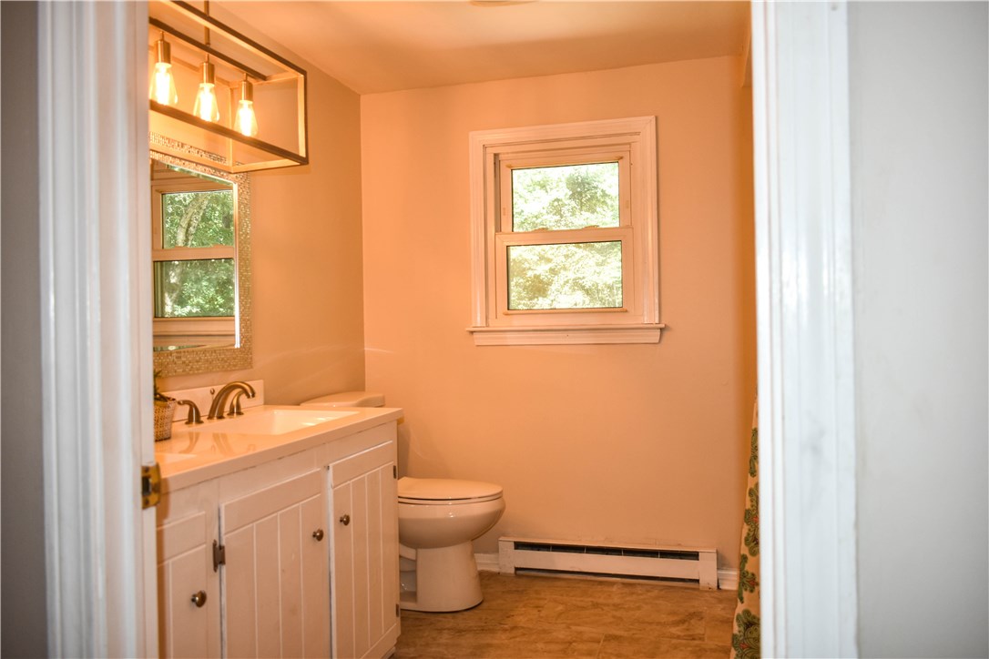2576 Harkney Hill Road Coventry, RI 02816 - Photo 16 of 27