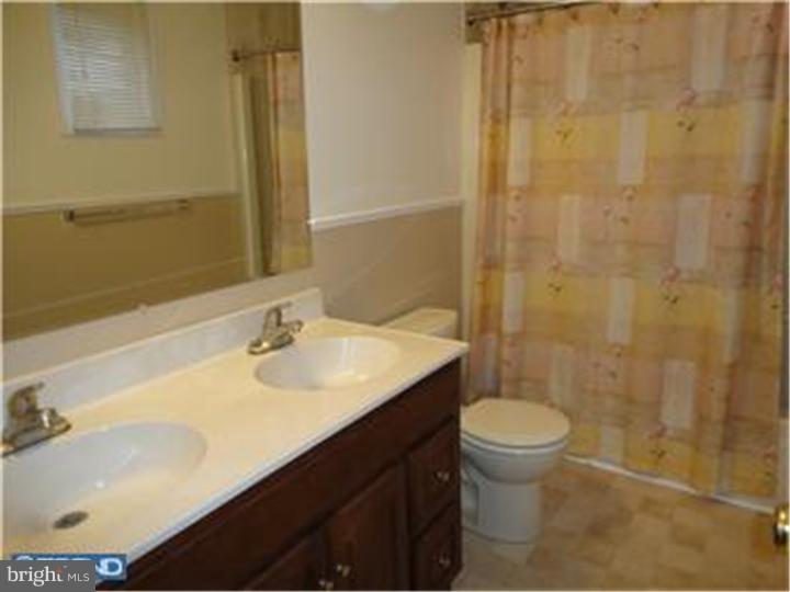1141 Whitner Road Reading, PA 19605 - Photo 11 of 18 Bathroom
