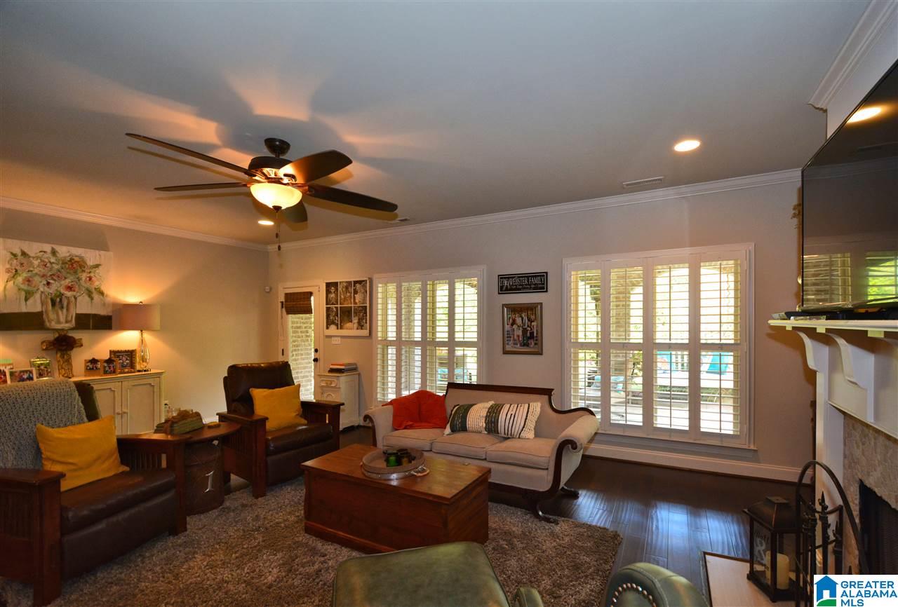 304 Dunrobin Circle Pelham, AL 35124 - Photo 13 of 48