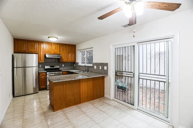 $565,000 | 1043 East Huntington Drive, Unit F, Monrovia, CA 91016