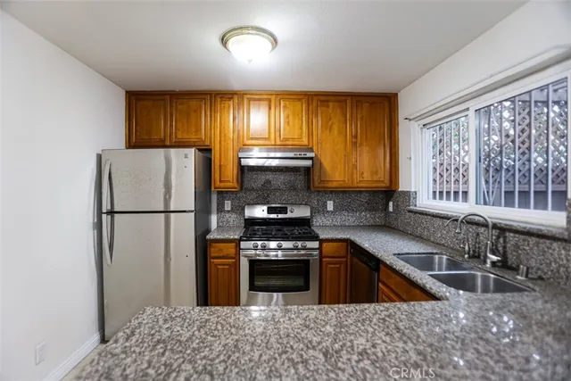 $565,000 | 1043 East Huntington Drive, Unit F, Monrovia, CA 91016