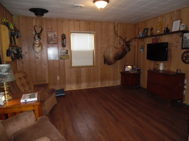 20661 Millard Road Morrison, IL 61270 - Photo 9 of 12
