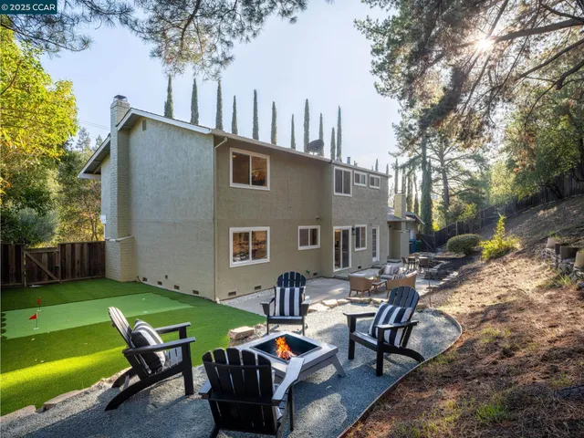 a view of outdoor space yard and patio