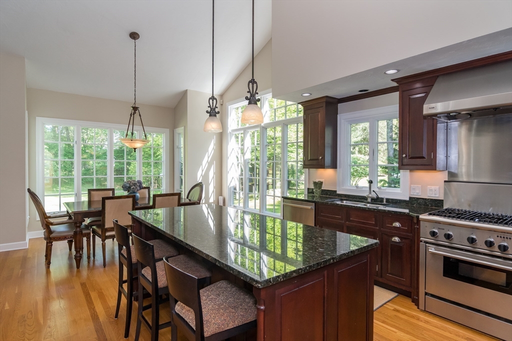 397 Far Reach Road Westwood, MA 02090 - Photo 10 of 42 Gallery Image 10