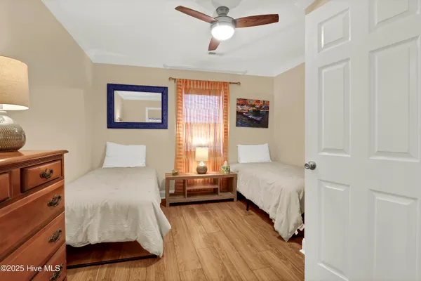 $614,900 | 221 Lazy Day Drive, Surf City, NC 28445