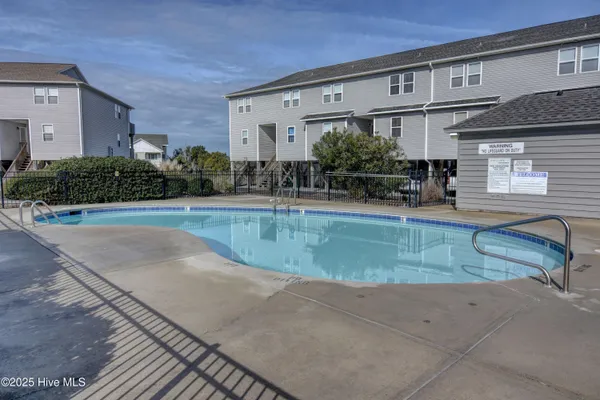 $614,900 | 221 Lazy Day Drive, Surf City, NC 28445