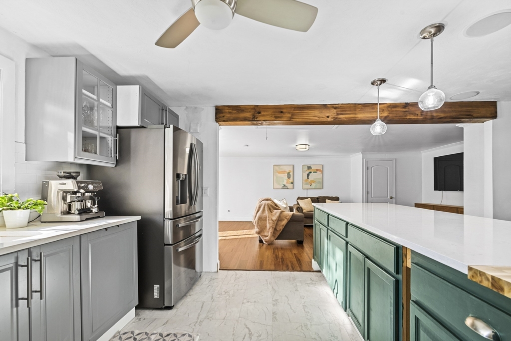 13 Maureen Road Framingham, MA 01701 - Photo 12 of 21 Gallery Image 12