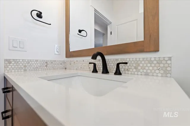 $879,880 | Undisclosed Address, Eagle, ID 83616