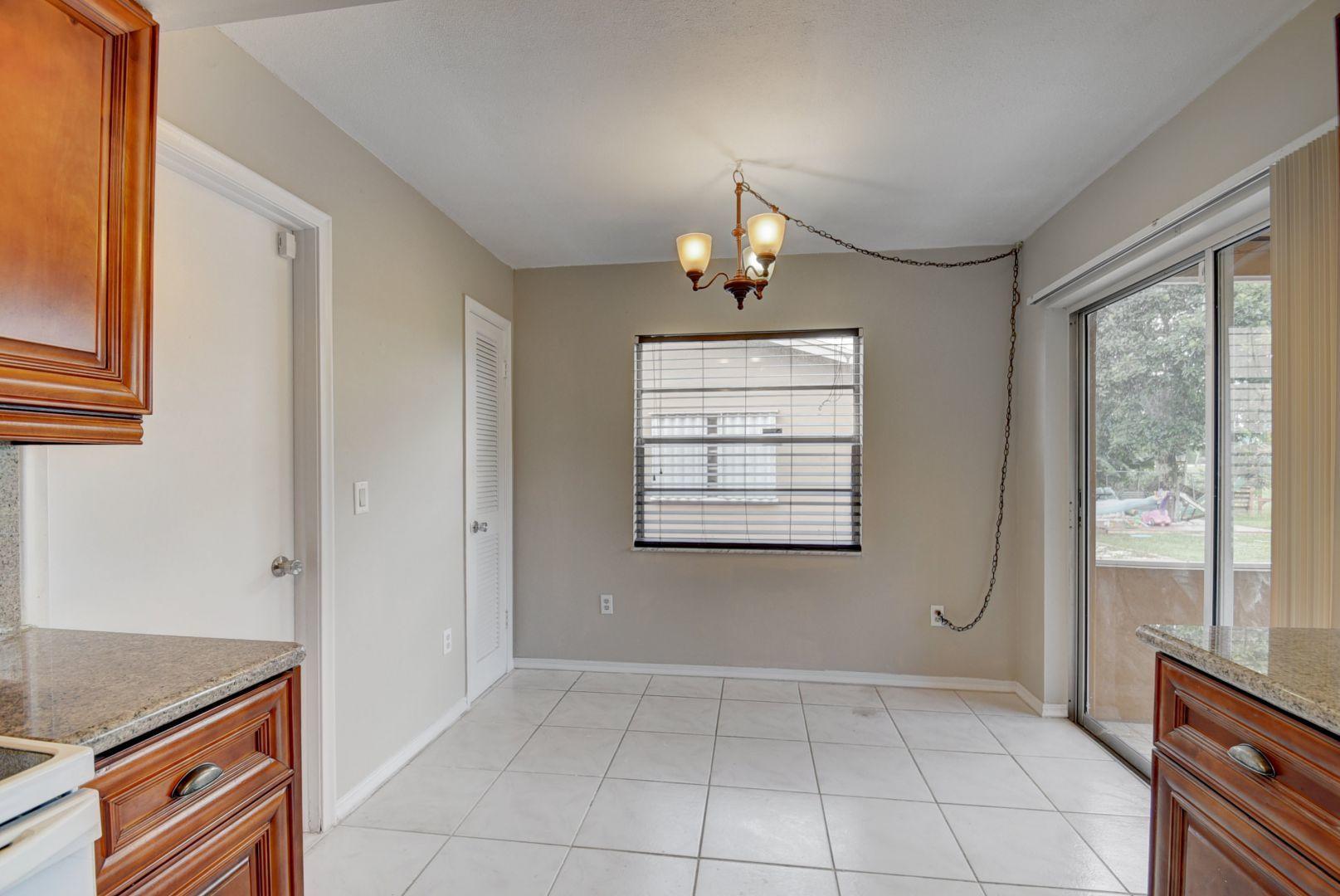 22470 Southwest 65th Avenue Boca Raton, FL 33428 - Photo 14 of 34 15_virtuals1 (15)