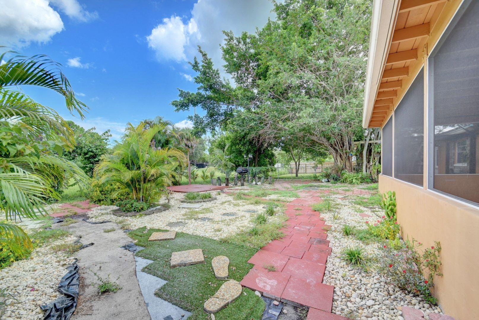 22470 Southwest 65th Avenue Boca Raton, FL 33428 - Photo 25 of 34 26_virtuals1 (26)