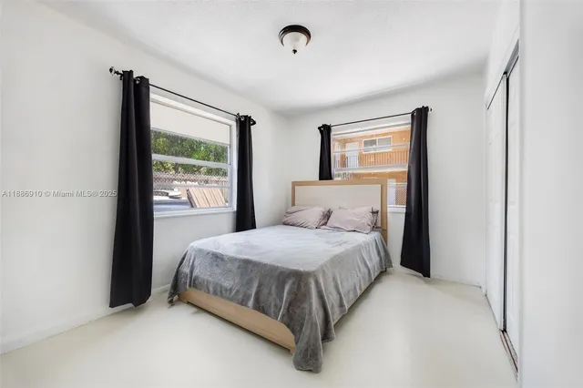 $1,564,000 | 212 Northwest 7th Avenue, Miami, FL 33128