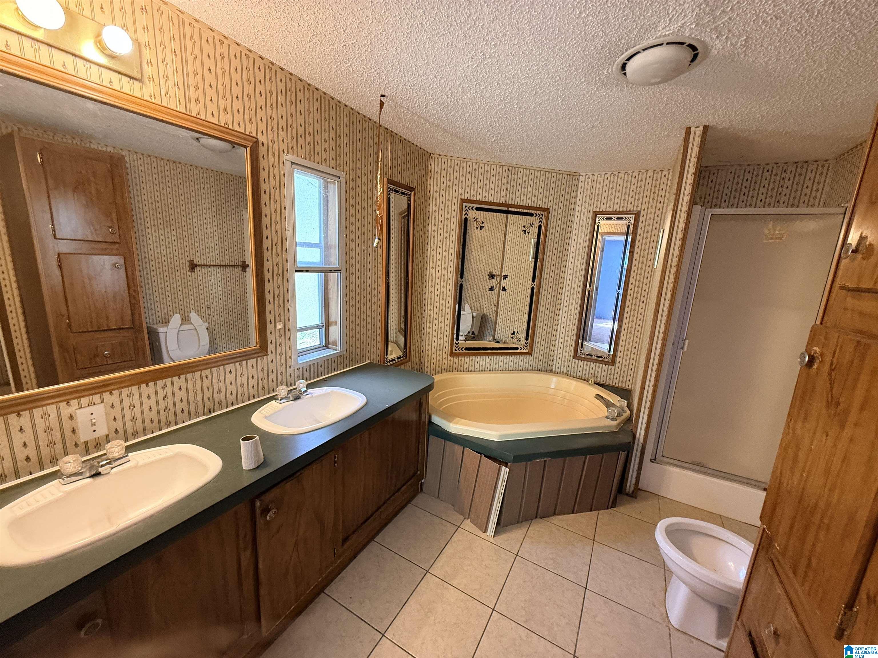 3492 Strickland Road Pinson, AL 35126 - Photo 8 of 13 Gallery Image 8