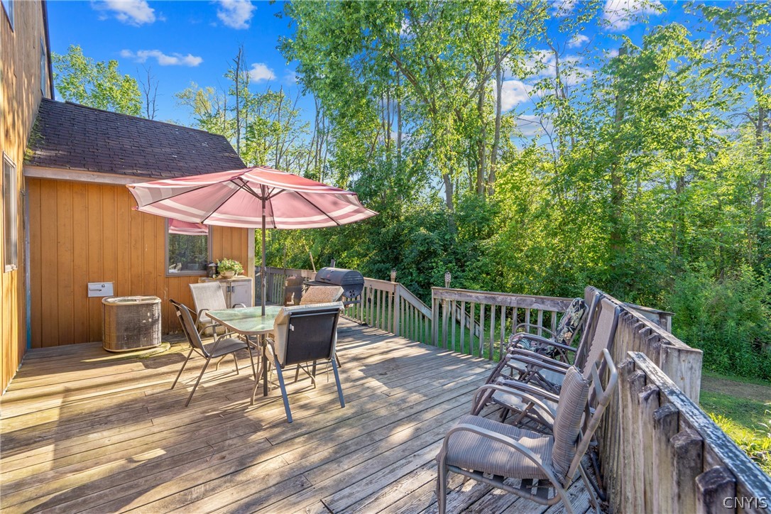 4735 Grange Road Clay, NY 13041 - Photo 32 of 44