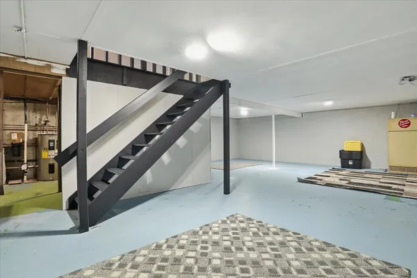 $264,999 | 422 Pembroke Road Southwest, Poplar Grove, IL 61065