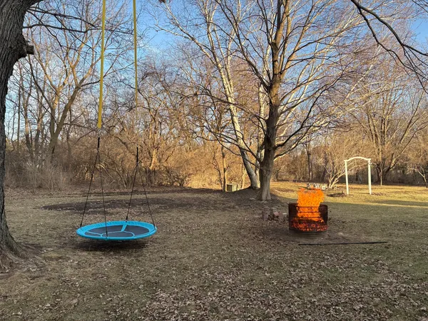 $264,999 | 422 Pembroke Road Southwest, Poplar Grove, IL 61065