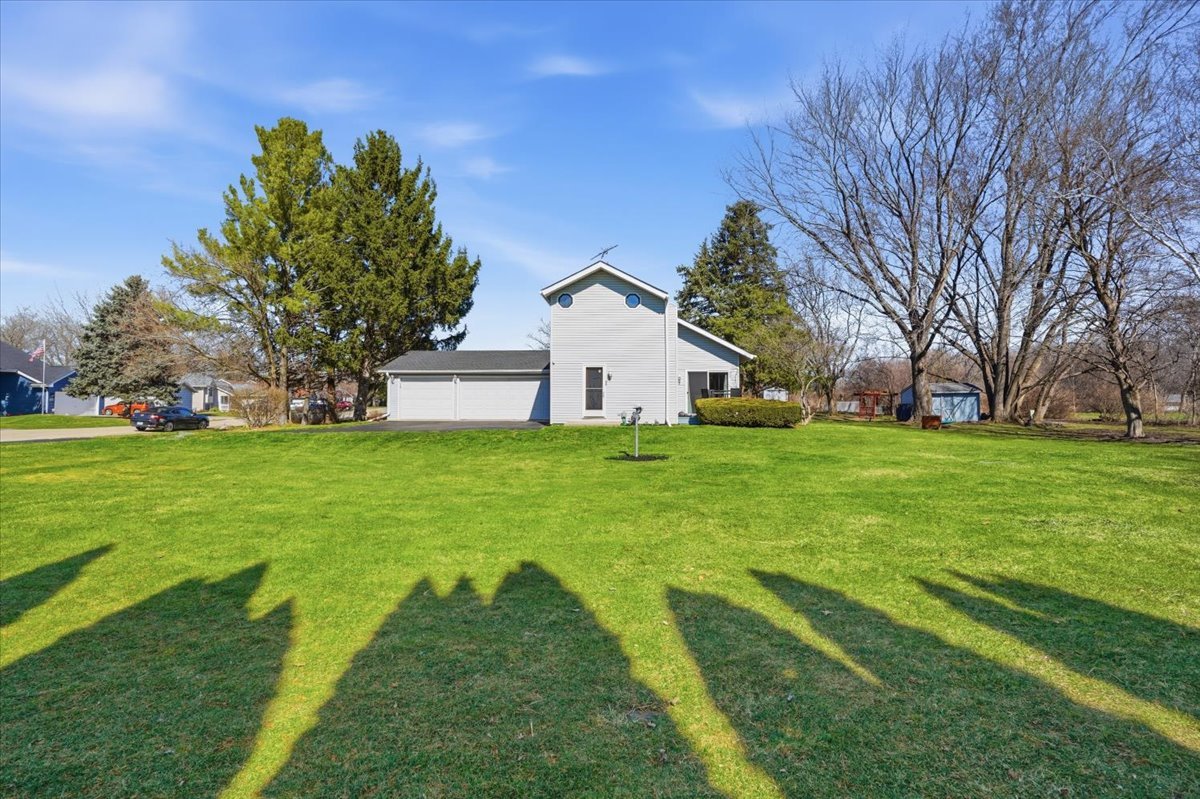 422 Pembroke Road Southwest Poplar Grove, IL 61065 - Photo 31 of 43 Gallery Image 31