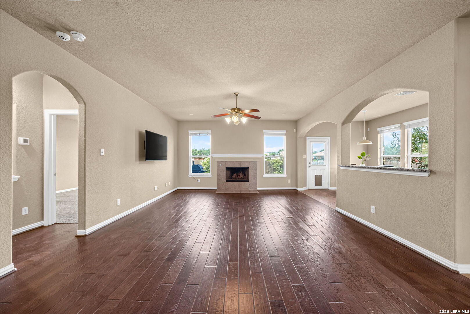 15950 Cardinal Point Selma, TX 78154 - Photo 4 of 22