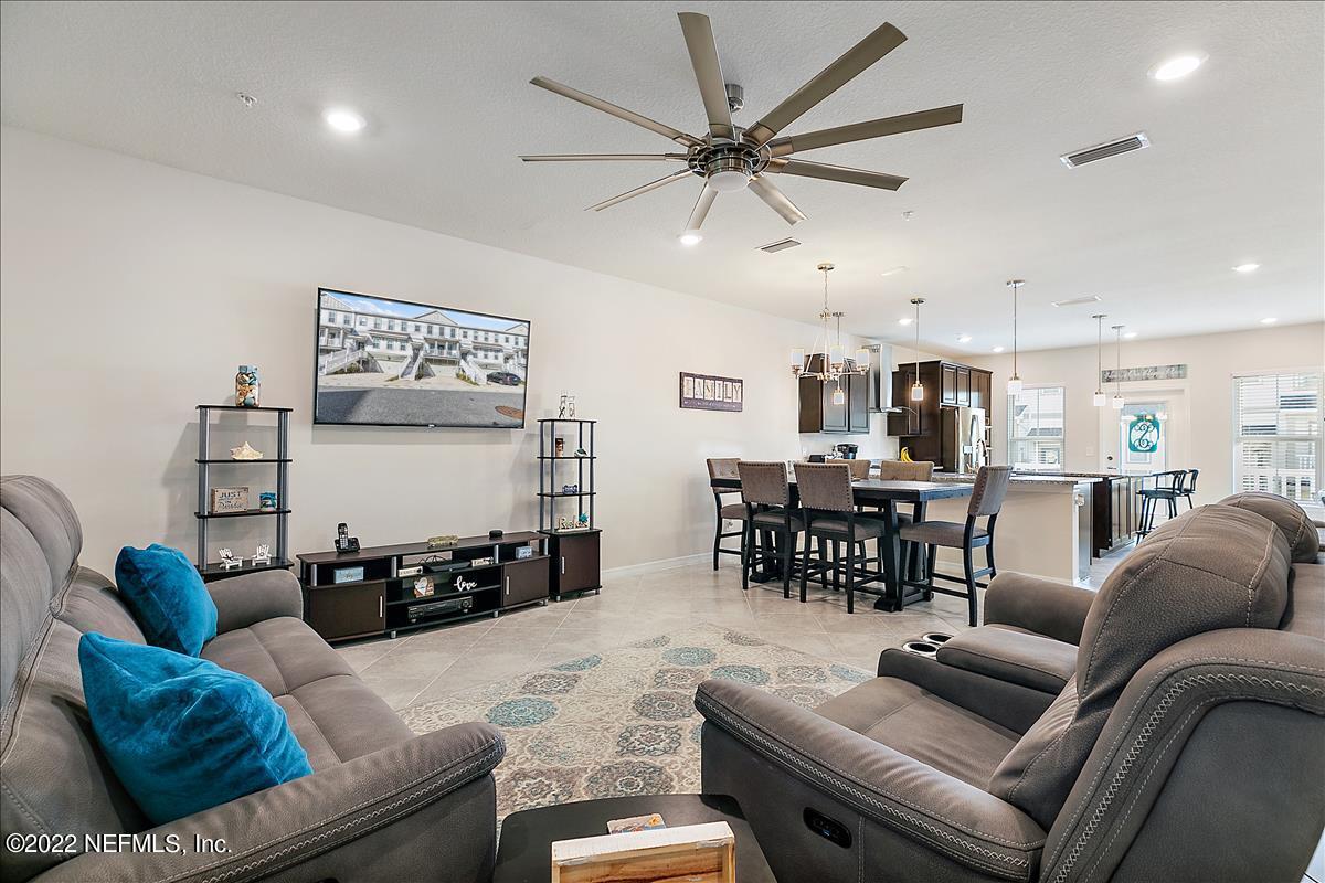 143 Spring Tide Way Ponte Vedra, FL 32081 - Photo 6 of 26 Living Room to Kitchen