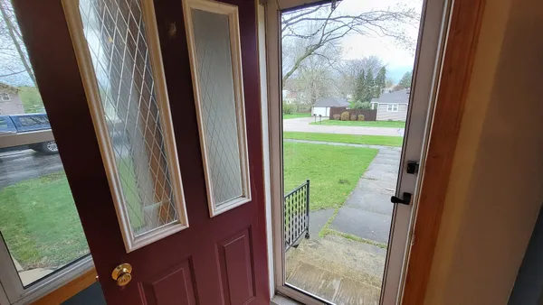$199,900 | 611 East Snyder Street, Davis, IL 61019