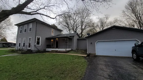$199,900 | 611 East Snyder Street, Davis, IL 61019