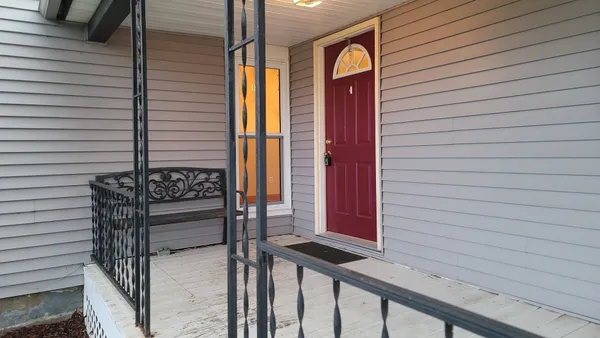 $199,900 | 611 East Snyder Street, Davis, IL 61019
