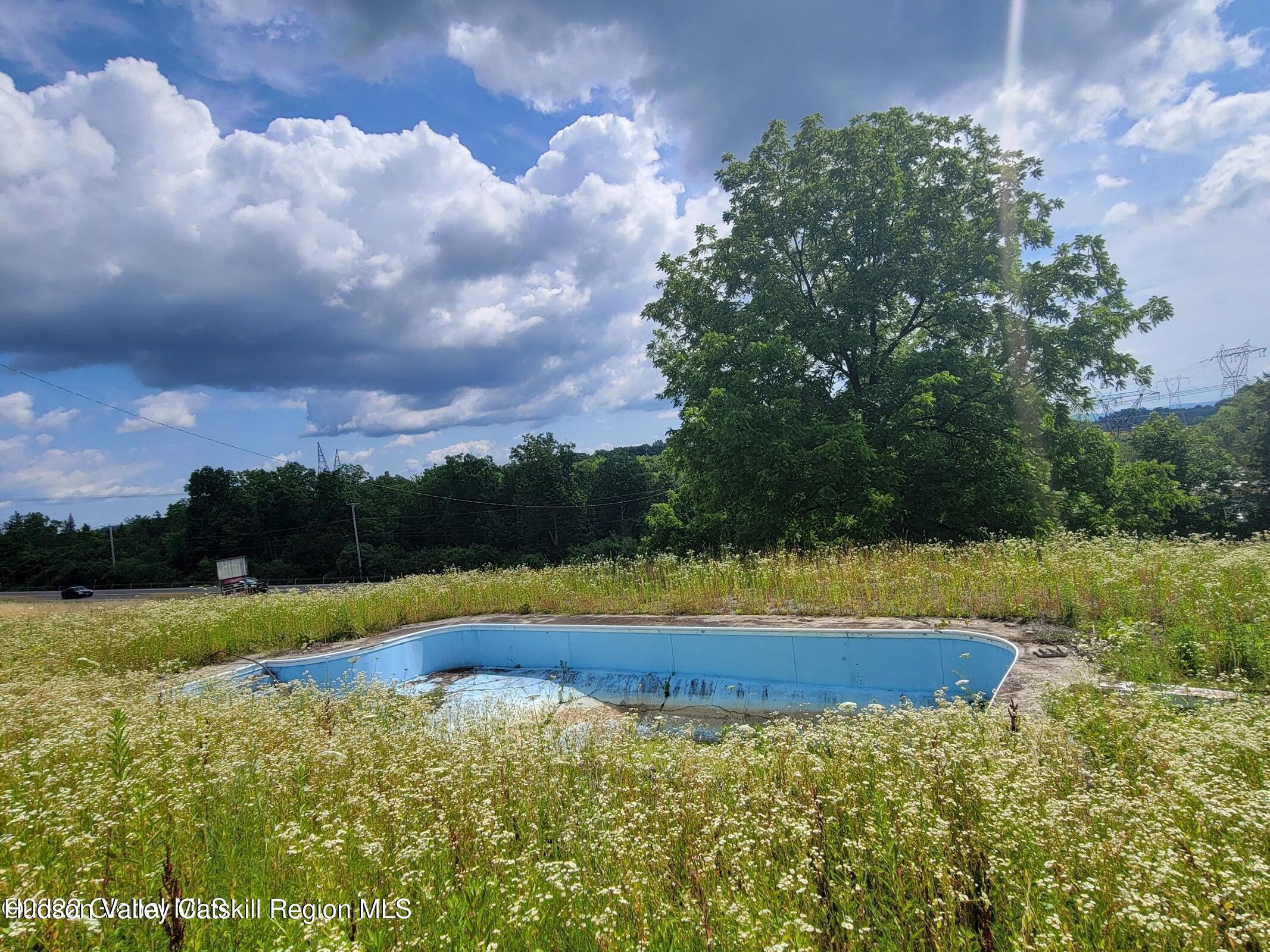 9071 Rte 9W Athens, NY 12015 - Photo 23 of 26 a view of outdoor space
