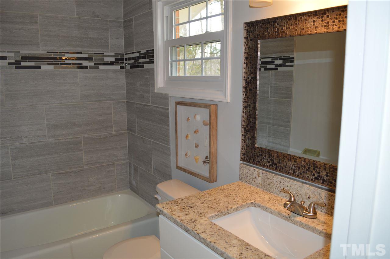 1004 Bluestone Road Durham, NC 27713 - Photo 6 of 25 Gallery Image 6