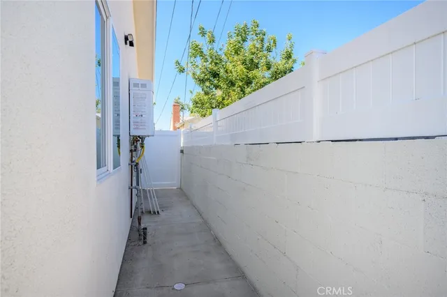 a view of a house with a garage