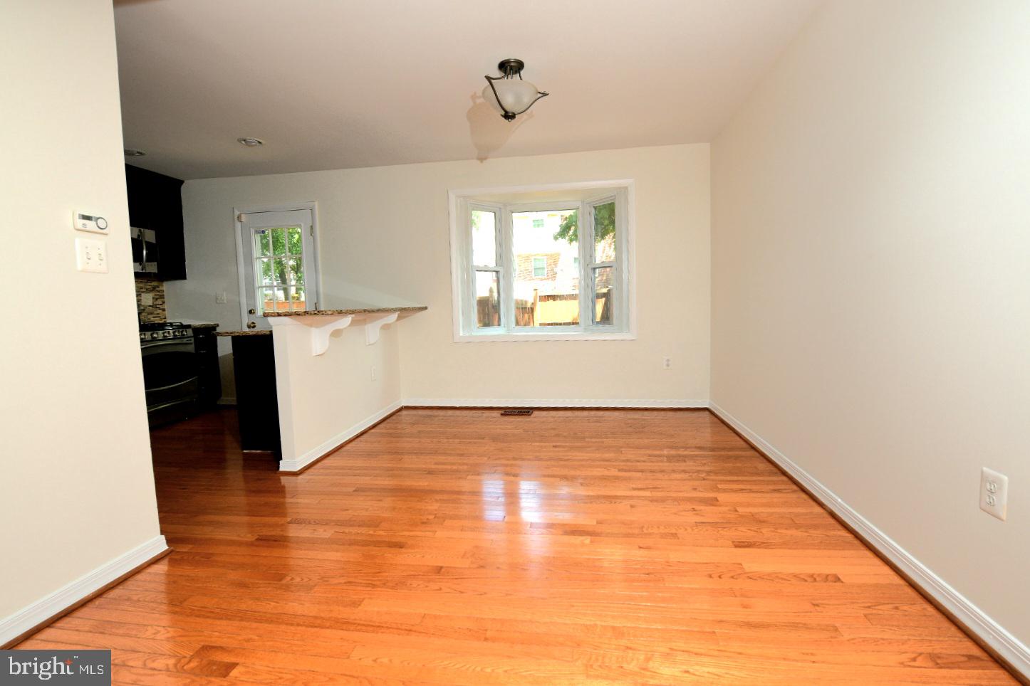 8487 Imperial Drive, Unit 6E Laurel, MD 20708 - Photo 5 of 21 Dining Area