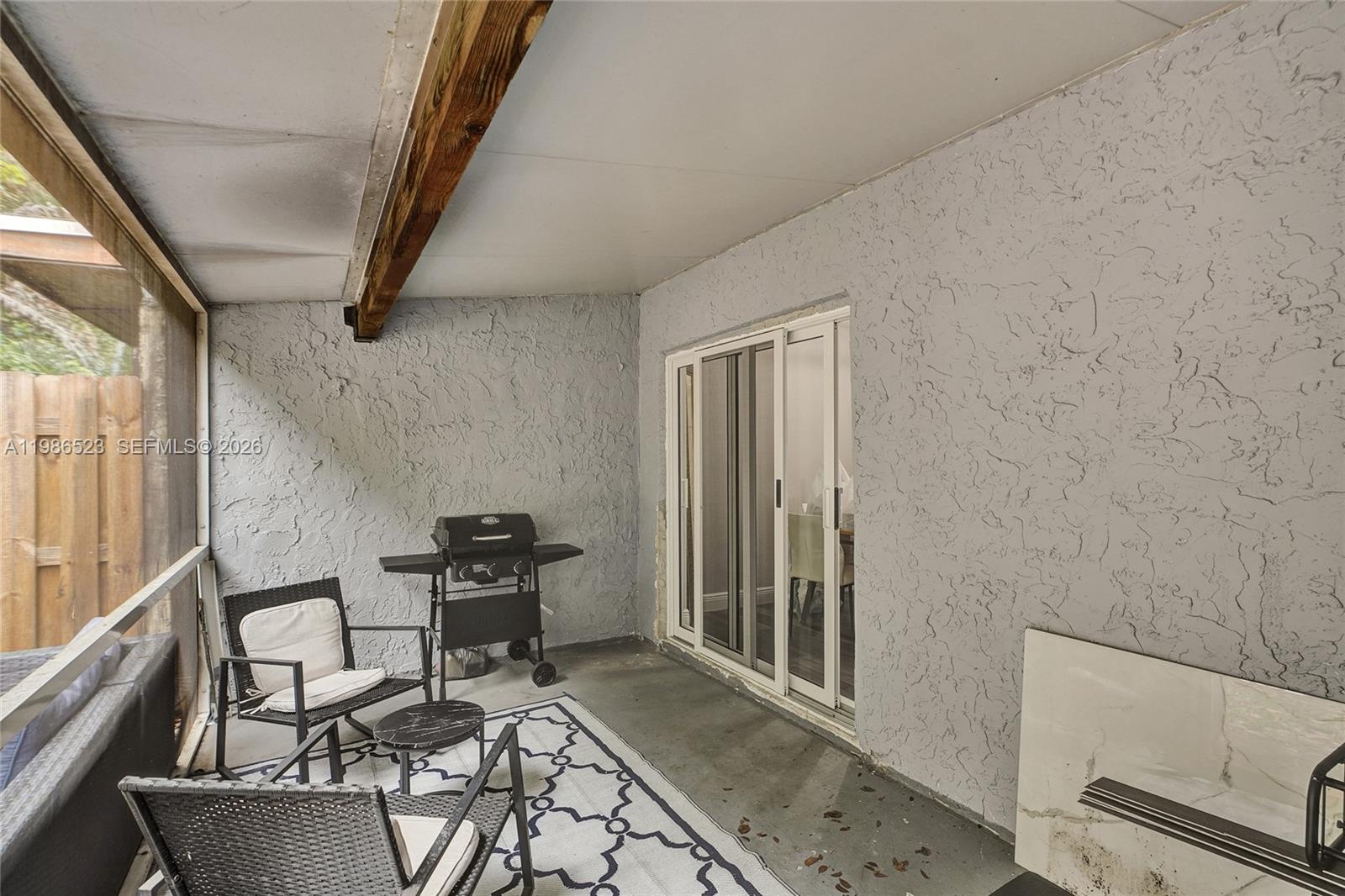 7402 Northwest 75th Street Tamarac, FL 33321 - Photo 24 of 43 Screened Lanai