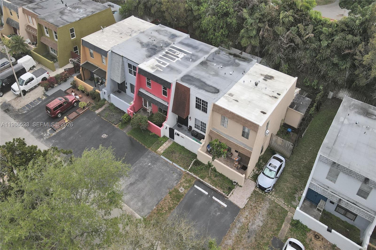 7402 Northwest 75th Street Tamarac, FL 33321 - Photo 5 of 43