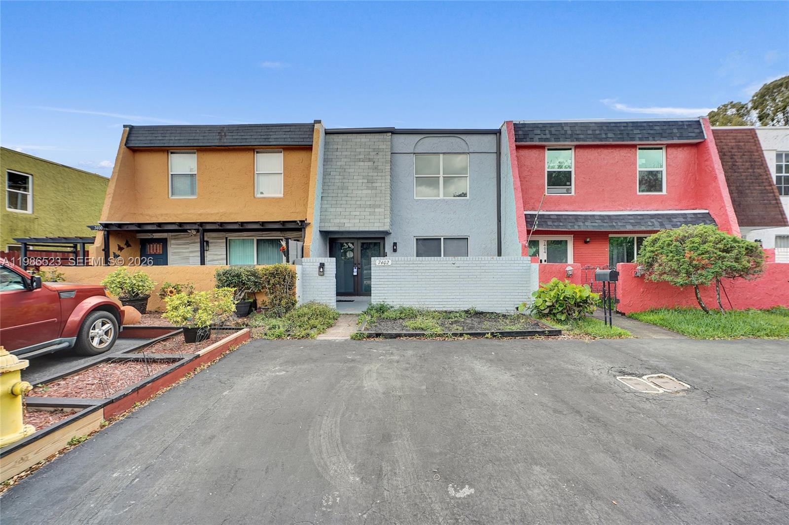 7402 Northwest 75th Street Tamarac, FL 33321 - Photo 7 of 43