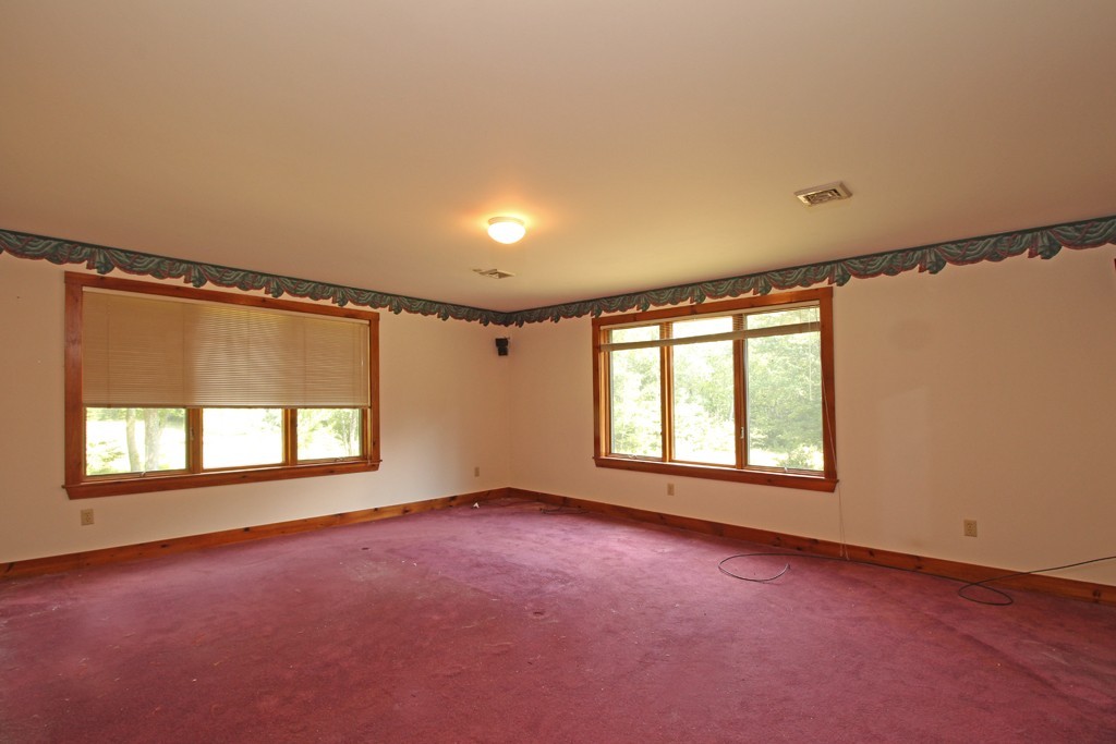 93 East Gardner Road Westminster, MA 01473 - Photo 9 of 26 Gallery Image 9