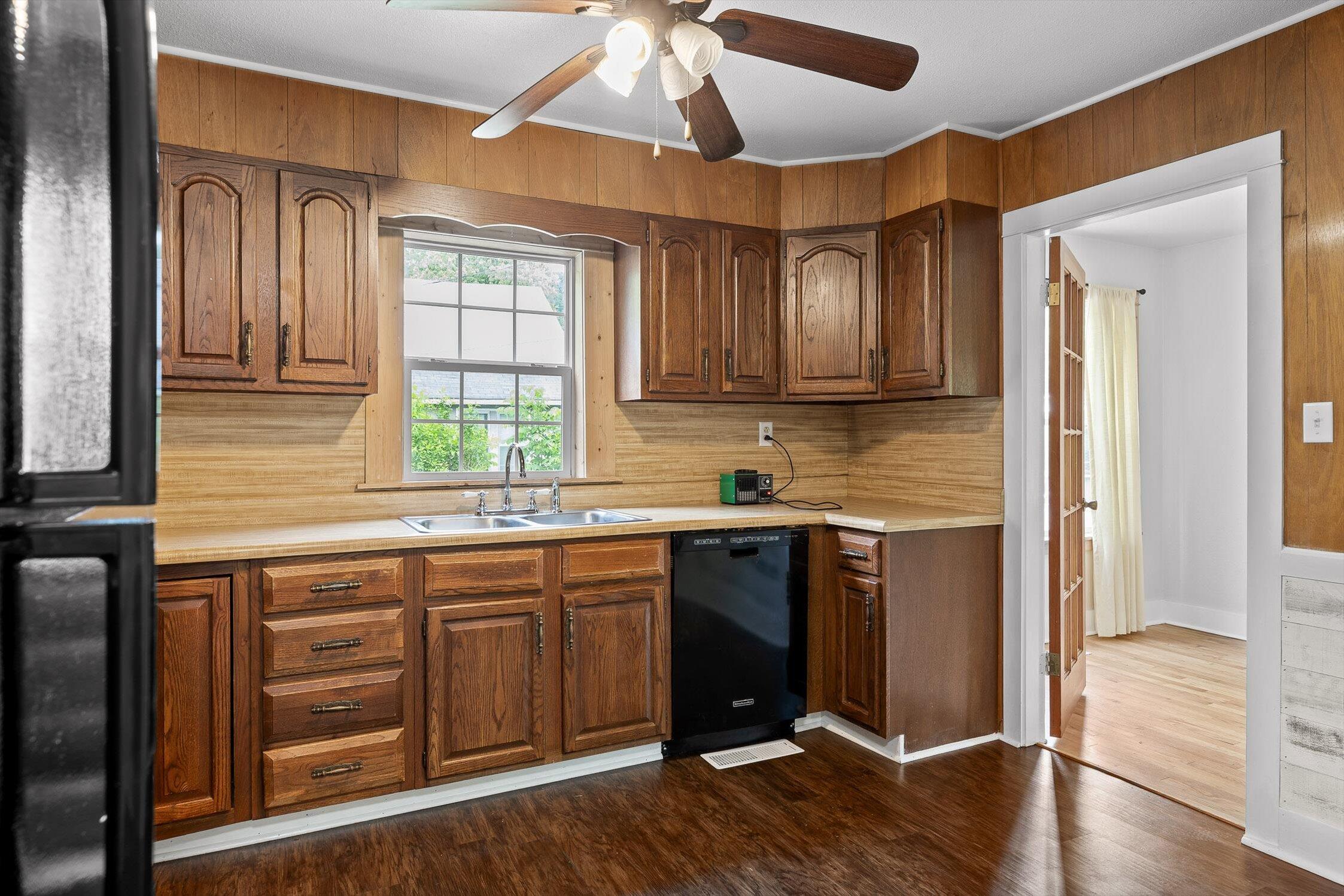 186 Evans Street Spring City, TN 37381 - Photo 11 of 34 28-Evans-28