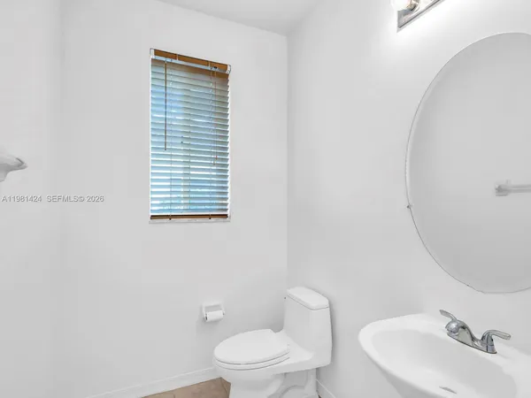 $4,500 | 1663 East Harmony Lake Circle, Davie, FL 33324