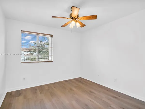 $4,500 | 1663 East Harmony Lake Circle, Davie, FL 33324