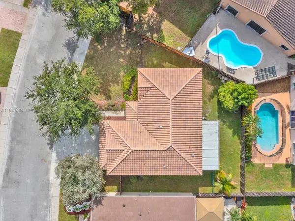 $4,500 | 1663 East Harmony Lake Circle, Davie, FL 33324