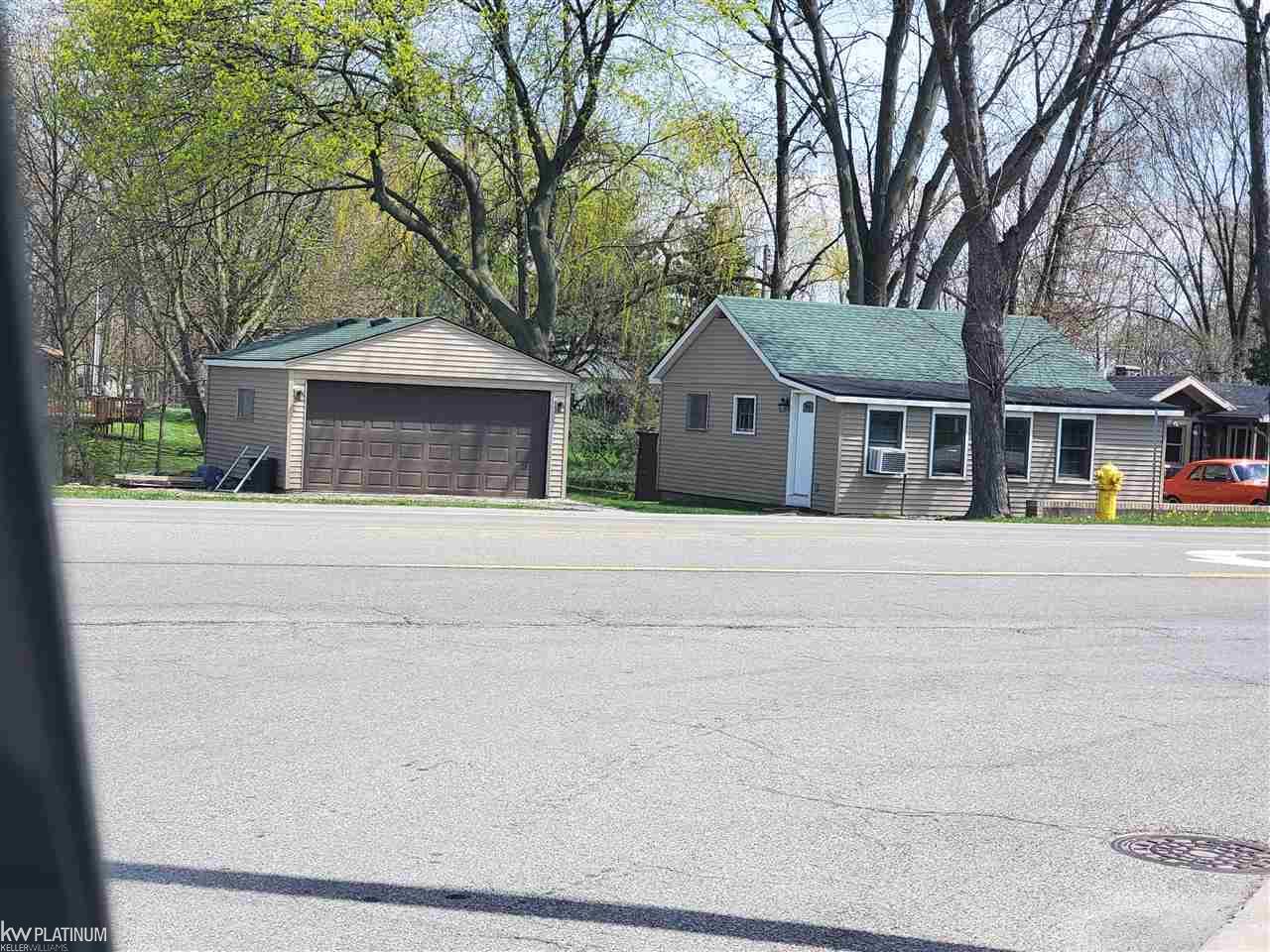 5339 River Road East China, MI 48054 - Photo 2 of 19 50008267-1.JPG