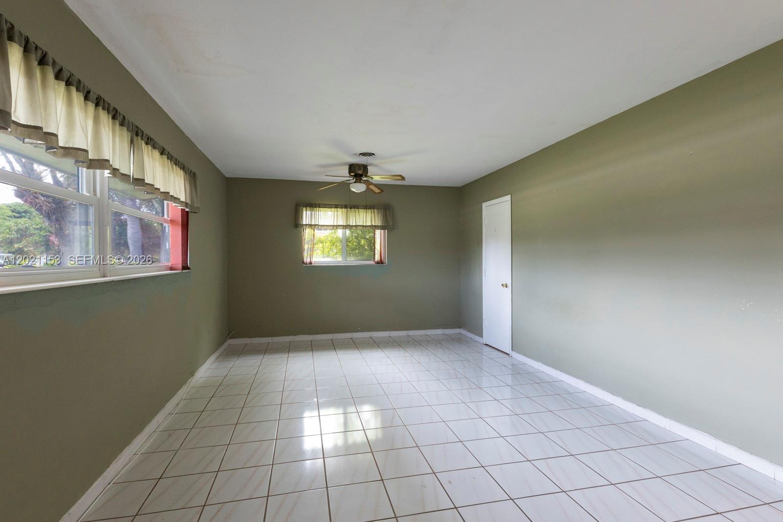 8791 Southwest 85th Street Miami, FL 33173 - Photo 21 of 33