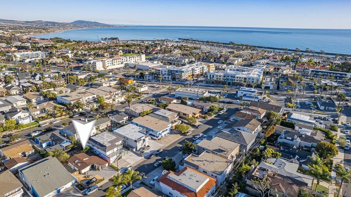34082 La Serena Drive Dana Point, CA 92629 - Photo 35 of 43 an aerial view of a city