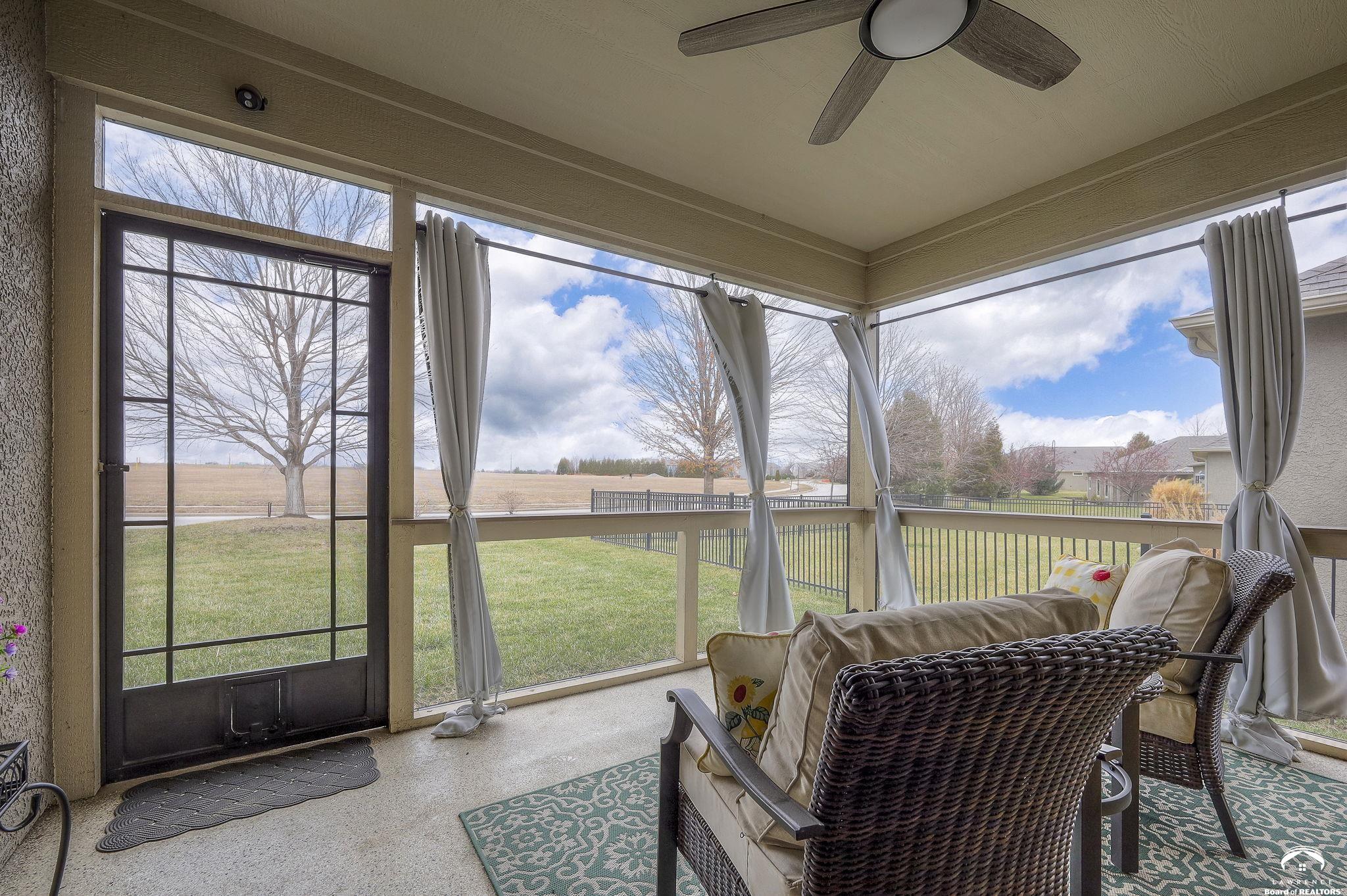 2250 Lake Pointe Drive, Unit 300 Lawrence, KS 66049 - Photo 31 of 35