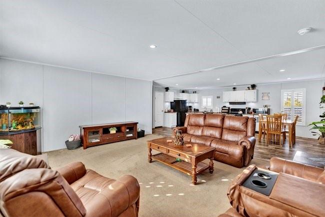104 Private Road 1114 Decatur, TX 76234 - Photo 7 of 39 a living room with furniture and a gym equipment