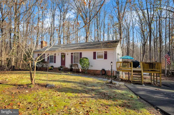 $490,000 | 18 Winslow Road, Fredericksburg, VA 22406