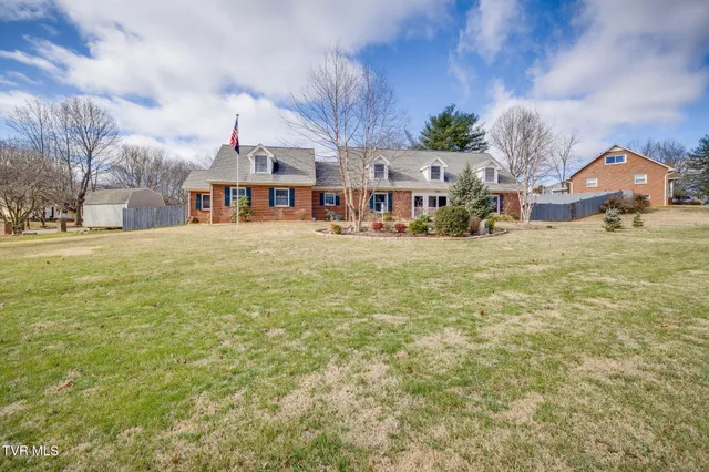 $579,000 | 3320 Martindale Drive, Johnson City, TN 37601
