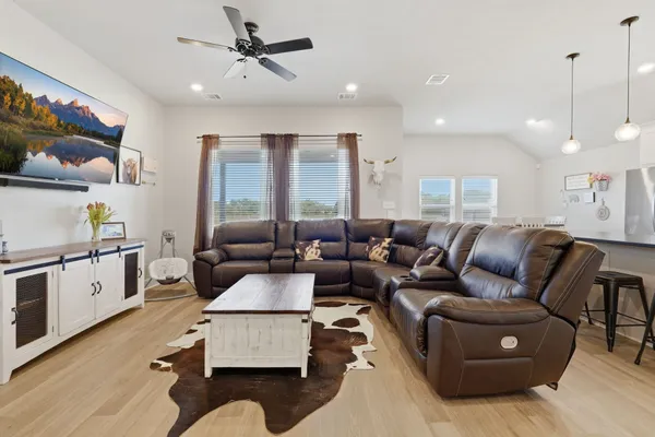 $295,000 | 173 Brazos Bend, Snook, TX 77879