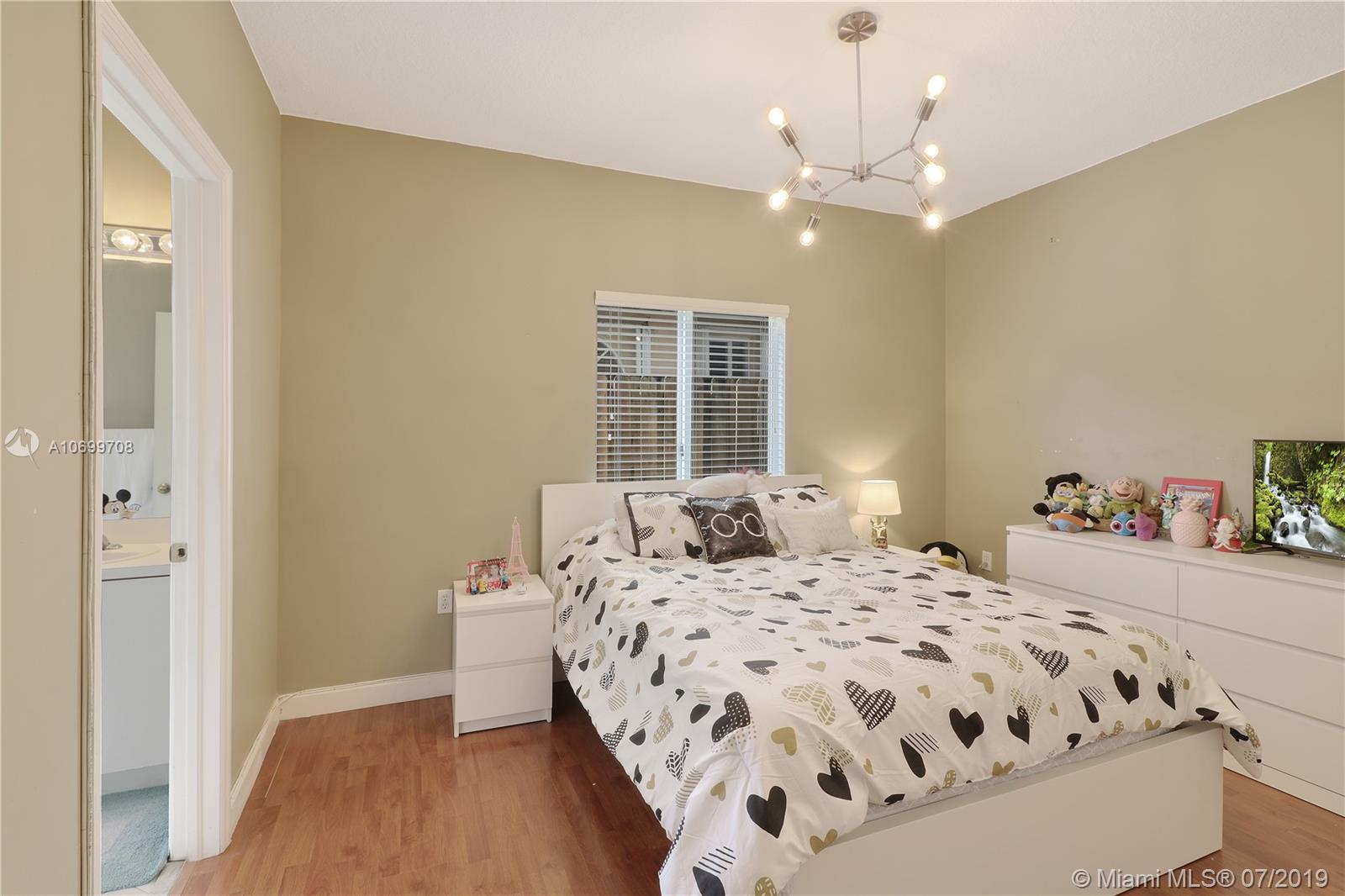 14337 Southwest 158th Path Miami, FL 33196 - Photo 10 of 19 Gallery Image 10