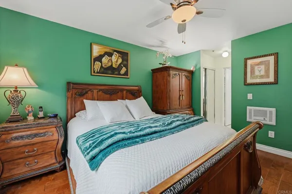 $624,999 | 3513 Caminito Sierra, Unit 101, Carlsbad, CA 92009