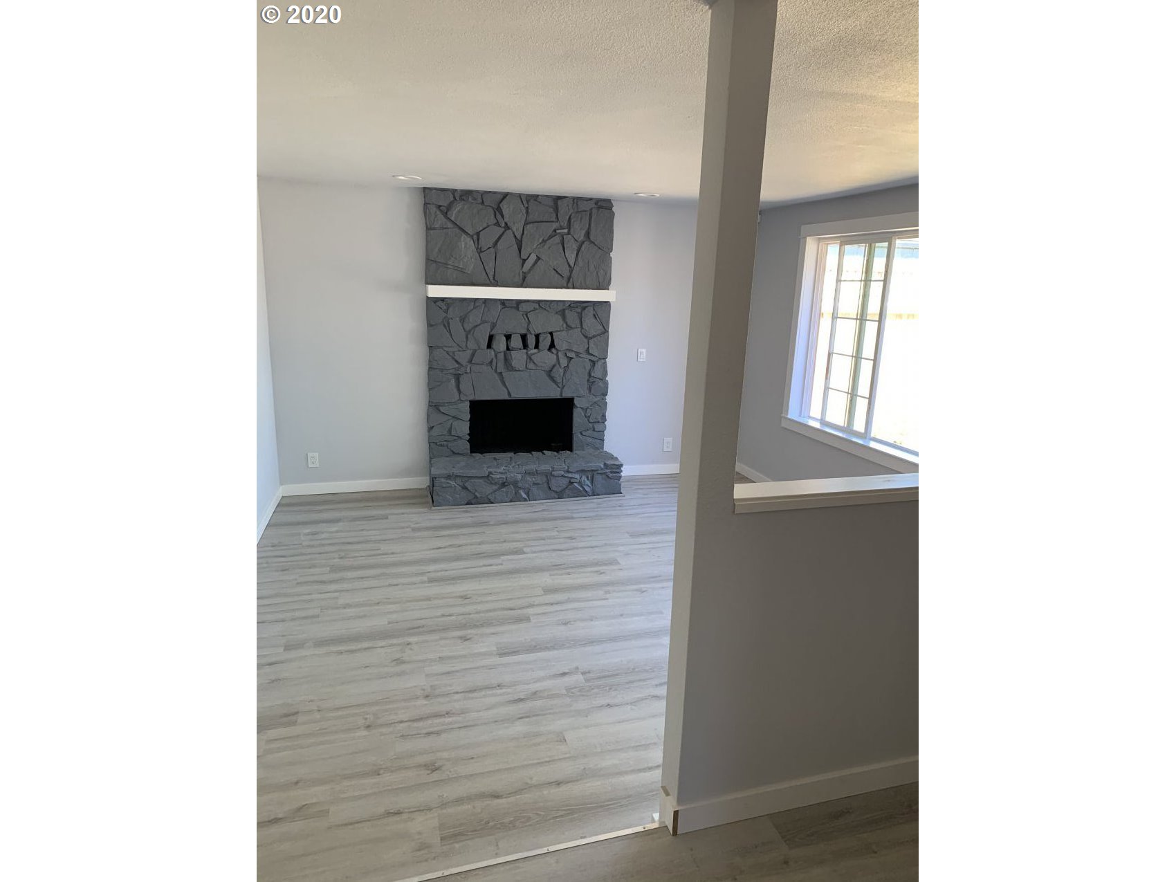 6763 Aster Street Springfield, OR 97478 - Photo 3 of 12